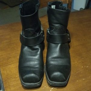 Durango Leather Square Toe Boots Size 8.5 EE
